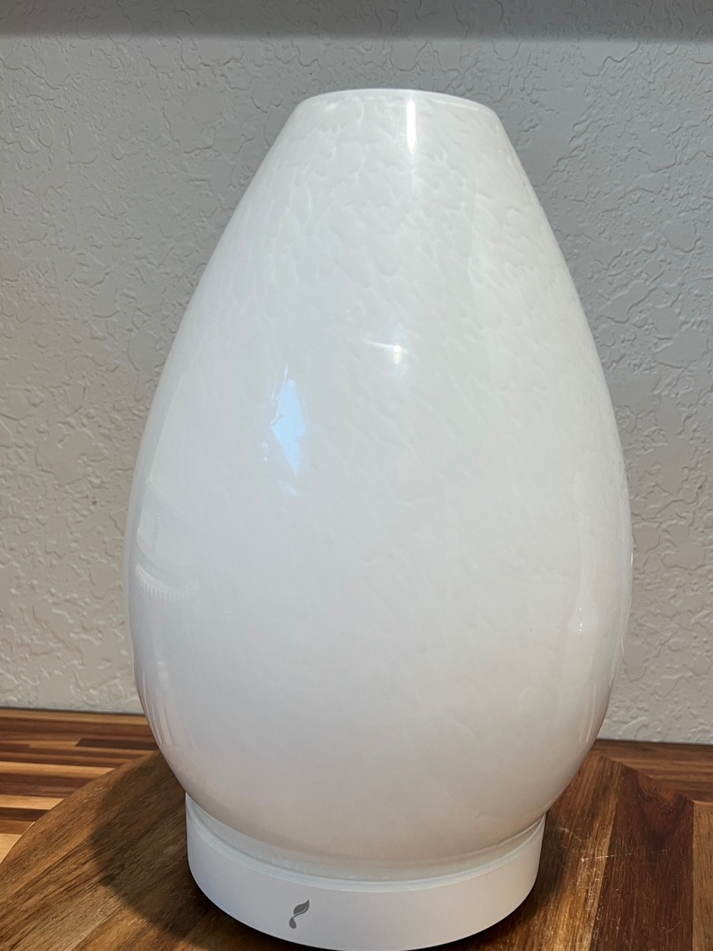 Young Living White Glass Table Diffuser